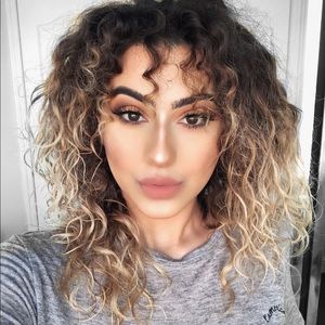 Meet your Posher, Diana